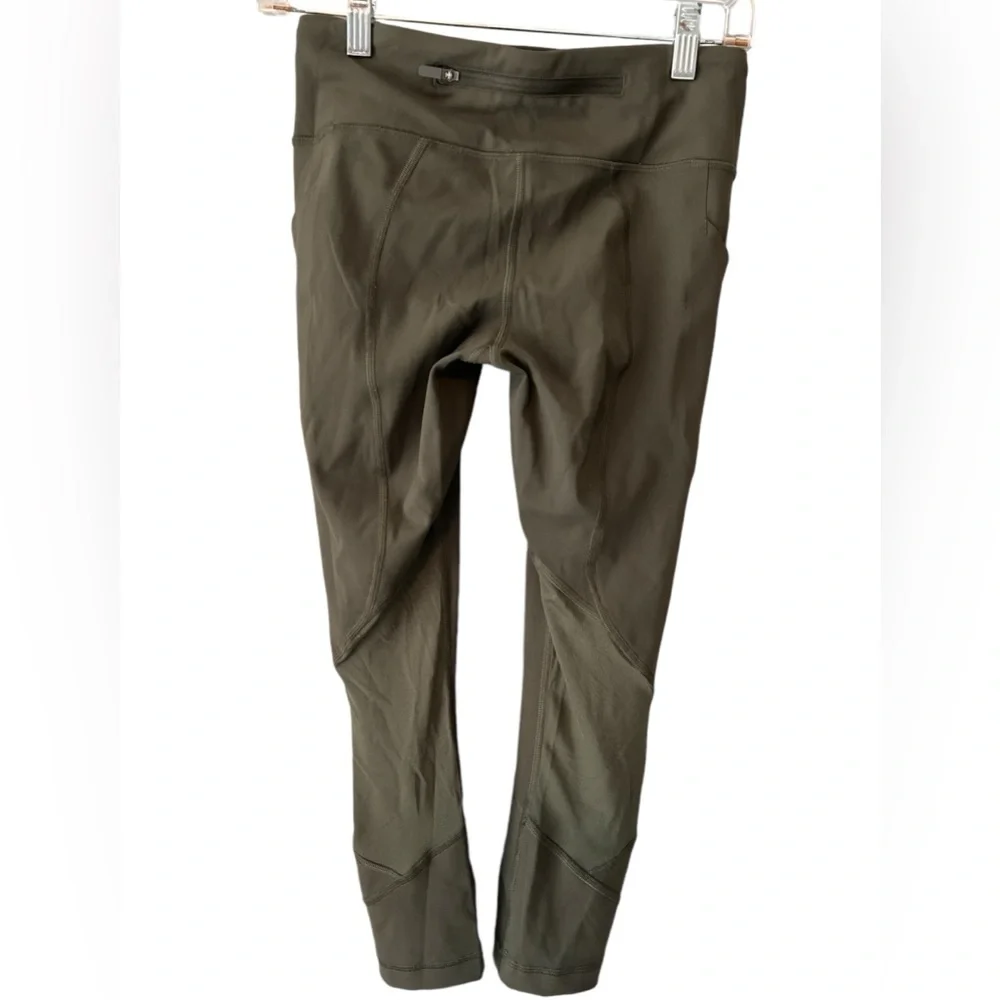 Lululemon Pace Rival‎ Crop
